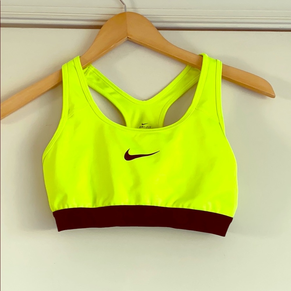 MOVING SALE ‼️Nike sports bra